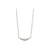 Puro e suave! Colar com pingente redondo curvo de zircônia, estilo moderno para o dia a dia, corrente para a clavícula, luxo leve, toque de alta qualidade, adorno de colar