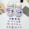 Accesorios para Zapatos Tipo Clog de Estilo Nuevo con un Toque de Alta Gama, Dijes Brillantes de Mariposa con Pedrería Estilo Ins, Hebilla Decorativa para Zapatos de Mariposa Negra y Blanca Oscura para DIY