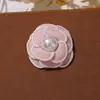 Frescor da Primavera e Fofo Tecido Cor Creme Camélia DIY Presilha Lateral Elástico de Cabelo Acessório de Cabelo Corsage Roupa Acessórios Florais