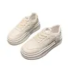 Zapatillas blancas de suela gruesa para mujer, nuevo modelo otoño 2026, zapatillas deportivas versátiles estilo ins, zapatos que aumentan la altura para personas bajitas, zapatillas de nicho