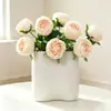 Ramo de Flores Artificiales de Rosa Hidratante Decoración de Escena de Arreglo Florístico Sensación de Alta Gama Arreglo Florístico de Exhibición Tacto de Mano Flor Falsa Rosa Té