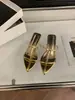 Primeiro encontro: sandálias de tiras prateadas estilo francês, com salto grosso e bico fino, sapatos de fada para uso ao ar livre, estilo férias de verão 2026