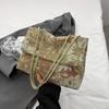 Bolsa de Ombro Casual Feminina de Nicho Tendência Bolsa Tote de Grande Capacidade Nova Moda Verão 2023 Bolsa Simples Fashion para Mulheres