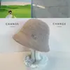 Sombrero de pescador simple y elegante, estilo japonés, sombrero de punto para adelgazar la cara, sombrero de sol para otoño e invierno, a prueba de viento y cálido, sombrero de pescador para adelgazar la cara