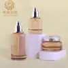 Frascos de Vidro para Cosméticos em Estoque 30-120ml Frascos com Spray de Pressão de Alta Qualidade Embalagens para Creme 30g Frascos Spray Modernos