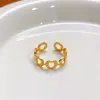 Anel de aço inoxidável europeu e americano Anel de cauda de alto valor de cor Jóias Design de moda Anel oco Nicho All-match Live Ring