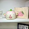 Louça de Cerâmica Criativa Pintada à Mão com Morangos, Caneca de Grande Capacidade para Estudantes de Dormitório, Tigela para Macarrão para Meninas Bonitas para a Volta às Aulas