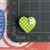 Mini Pequeño Cuadros Corazón Galleta Resina Accesorios Flor Corazón Juguete Comida Pasador Llavero Imán Refrigerador Accesorios