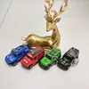 Llavero creativo de mini coche deportivo de fricción, coche de aleación con puertas que se abren, accesorio para mochila infantil, regalo de coche