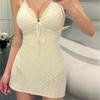 Traje de baño blanco de alta gama para mujer, conservador, adelgazante, con tirantes, para busto grande, sexy, 2024, nuevo, aguas termales