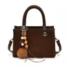 Bolso Kelly retro de moda 2026 para mujer, nuevo de otoño, de alta gama para ir al trabajo, al hombro casual, de mano, bandolera, bolso cuadrado pequeño