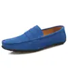 Sapatos Masculinos de Primavera e Outono Quatro Estações Sapatos Lona Tamanho Grande Sapatos para Dirigir Cano Baixo Anti-pelo nas Pernas Sapatos Rasos Casuais Britânicos