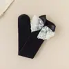 Calcetines largos para niña para otoño, calcetines altos finos hasta la rodilla para niños, con encaje y lazo, calcetines dulces y elegantes de princesa para bebés