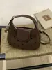 Bolso de mano, Bolso tote pequeño, Diseño de nicho de alta gama, Bolso de lunares negros, Bolso cruzado, Bolso de hombro para mujer para el trabajo