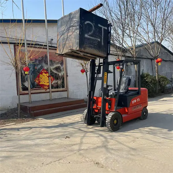 2.5T电动叉车17.jpg
