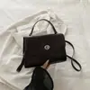 Bolsa Pequena de Mão de Luxo para Mulheres 2026 Nova Tendência Moda Versátil para o Dia a Dia Bolsa de Ombro Luxo Leve Elegante Bolsa Transversal