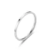 Anillo de Joyería de Acero Inoxidable Ultra Delgado de 1 mm para Mujer, Anillo Liso de Acero de Titanio de Moda de Nicho, Anillo para Mujer que No se Desvanece