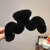 Presilha de Garra de Pelúcia para Mulheres, Presilha Grande de Cabelo para Outono e Inverno com Toque de Luxo, Presilha de Tubarão Ins para Cabelos Grossos, Penteado para Coque, Acessório de Cabelo