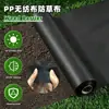Tecido Não Tecido para Controle de Ervas Daninhas de Comércio Exterior Transfronteiriço Tapete para Ervas Daninhas Filme de Barreira para Ervas Daninhas PP Antienvelhecimento Permeável Cobertura de Jardim Tecido para Solo