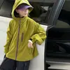 Chaqueta cortavientos para niña, ropa de otoño para niños, nuevo modelo 2026, sudadera con capucha de corte holgado para chicas de secundaria, ropa de otoño para niños mayores