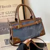 2026 Nova Bolsa de Mão de Nicho Feminina Nova Bolsa de Trabalho Retro de Alta Qualidade Versátil de Ombro Único Transversal