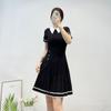 Elegante Vestido de Verano Nuevo de Estilo Francés con Color Contrastante Blanco y Negro, Estilo Universitario con Cuello Vuelto, Entallado en la Cintura, Adelgazante, Vestido de Punto Plisado para Mujer