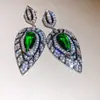 Pendientes Colgantes de Zirconia Esmeralda con Forma de Hoja Estilo Palacio Vintage, Pendientes Lujosos y Elegantes con un Toque de Alta Gama para Mujer