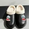 Nuevos Zapatos de Algodón con Patrón Lindo de Peluche para Pareja, Media Cubierta, para Uso en Casa y al Aire Libre, Zapatos de Invierno Impermeables, Envío Transfronterizo