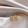 Brincos de Tarraxa Quadrados de Zircônia Super Brilhantes Agulha de Prata Versáteis para o Dia a Dia Modernos Simples Leve Luxo Sensação de Alto Padrão Acessórios de Brinco para o Trabalho Mulheres