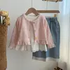 Conjunto de três peças de primavera para meninas novo estiloso cardigã de bebê calça pequena conjunto da moda infantil primavera e outono novo moderno