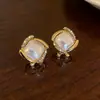 Aretes de Perlas para Mujer, Diseño de Nicho, Aretes de Lujo Ligero Estilo Francés, Exclusivamente para Exportación Transfronteriza