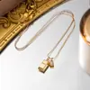 Acero de titanio no se decolora buena suerte rico pequeño collar de oro para mujer nicho de alta gama cadena de clavícula temperamento de lujo ligero todo lo combina