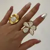 Anel de aço inoxidável branco com madrepérola de luxo leve transfronteiriço, anel aberto empilhável floral irregular vintage 18K feminino