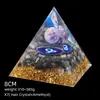 Pirámide de Cristal Natural de 8 cm Decoración Creativa para el Hogar Adorno Artesanal Bola de Cristal Envuelto en Resina Pirámide de Resina