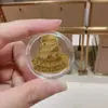 Shenzhen Shuibeijiao Oro Pegatinas de Pan de Oro para Teléfono Móvil Pegatinas de Pan de Oro para Empresas de Transmisión en Vivo Regalos Conmemorativos de Evento de Año Nuevo Regalos Casuales