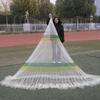 Redes de Pesca y Herramientas Hechas a Mano para Capturar Peces, Incluyendo Redes Tradicionales Lanzadas a Mano y Redes de Pesca