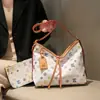 Bolsa de alta qualidade feminina 2026 nova temperamento versátil para o dia a dia grande capacidade estampa de moda retrô bolsa de ombro transversal