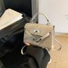 Bolsa de Mão Pequena Versátil Estilo Ins para Mulheres 2026 Nova Tendência Moda Bolsa Kelly Texturizada Bolsa Transversal de Verão de Alta Qualidade