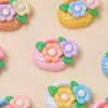 Cesta de Flores Pastoral Dibujo Animado Creativo Hecho a Mano Accesorios de Pegamento de Crema Pequeños Accesorios de Resina Joyería Pasador Material para Manualidades Venta al por Mayor