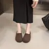Sapatos de Algodão 2025 Camurça Solado Macio Outono e Inverno Planos Slip-On Novo Estilo Retrô Birkenstock Sapatos para Mulheres Forrados com Lã Duas Formas