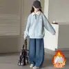 Pantalones Vaqueros Curvos de Invierno Estilo Coreano para Niñas 2026 con Felpa Interior, Pantalones Rectos de Pierna Ancha para Niños Talla Mediana a Grande, Sudadera con Capucha y Solapa con Felpa Interior de Moda
