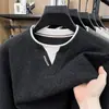 Estilo Old Money, moletom com capuz falso de duas peças com gola entalhada, suéter casual de malha masculina de manga comprida, nova coleção outono 2026