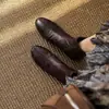 Botines cortos ajustados de punta redonda estilo coreano para mujer, piel de oveja, tacón grueso de 2 cm, botines elegantes, botines Chelsea vintage plisados de piel de oveja