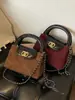 Bolso de Mano Transfronterizo de Rejilla de Diamantes Retro 2026 Nuevo Bolso de Hombro Único con Cadena Cruzado Bolso de Mano Pequeño Simple para Mujer