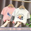 Camiseta de manga longa de algodão puro para meninos, primavera e outono, blusa de outono infantil, novo modelo 2026, base falsa de duas peças para crianças maiores