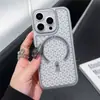 Para Apple 16 funda de teléfono móvil succión magnética nueva 3D grabado cuadros iphone15 sensación de piel 14promax creativo 13