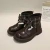 2026 Inverno Marca Duas Camadas Algodão Pelúcia Curta Sapatos Infantis Estilo Coreano Meninas Botas de Couro Botas Curtas Infantis Meio da Panturrilha Botas Martin 6747