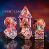 Dados de turquesa artificial coloridos com letras pretas mais vendidos atacado dados multifacetados para jogos de tabuleiro DND TRPG