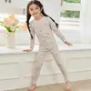 Nuevo Modelo 2026 Set de Ropa Interior Térmica Antibacteriana Sin Costuras para Niños, Ropa para el Hogar de Otoño e Invierno con Diseño Sin Costuras