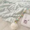 Manta de Terciopelo de Leche Estilo Ins, Manta Gruesa de Coral Fleece para Sofá de Invierno, Manta para Siesta en la Oficina, Manta Pequeña con Pompón